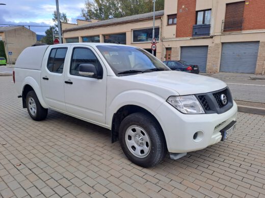 NISSAN NAVARA - Imagen 2