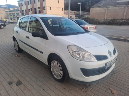 RENAULT CLIO - Imagen 2