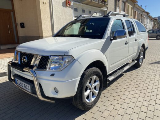 NISSAN NAVARA