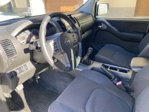 NISSAN NAVARA - Imagen 5