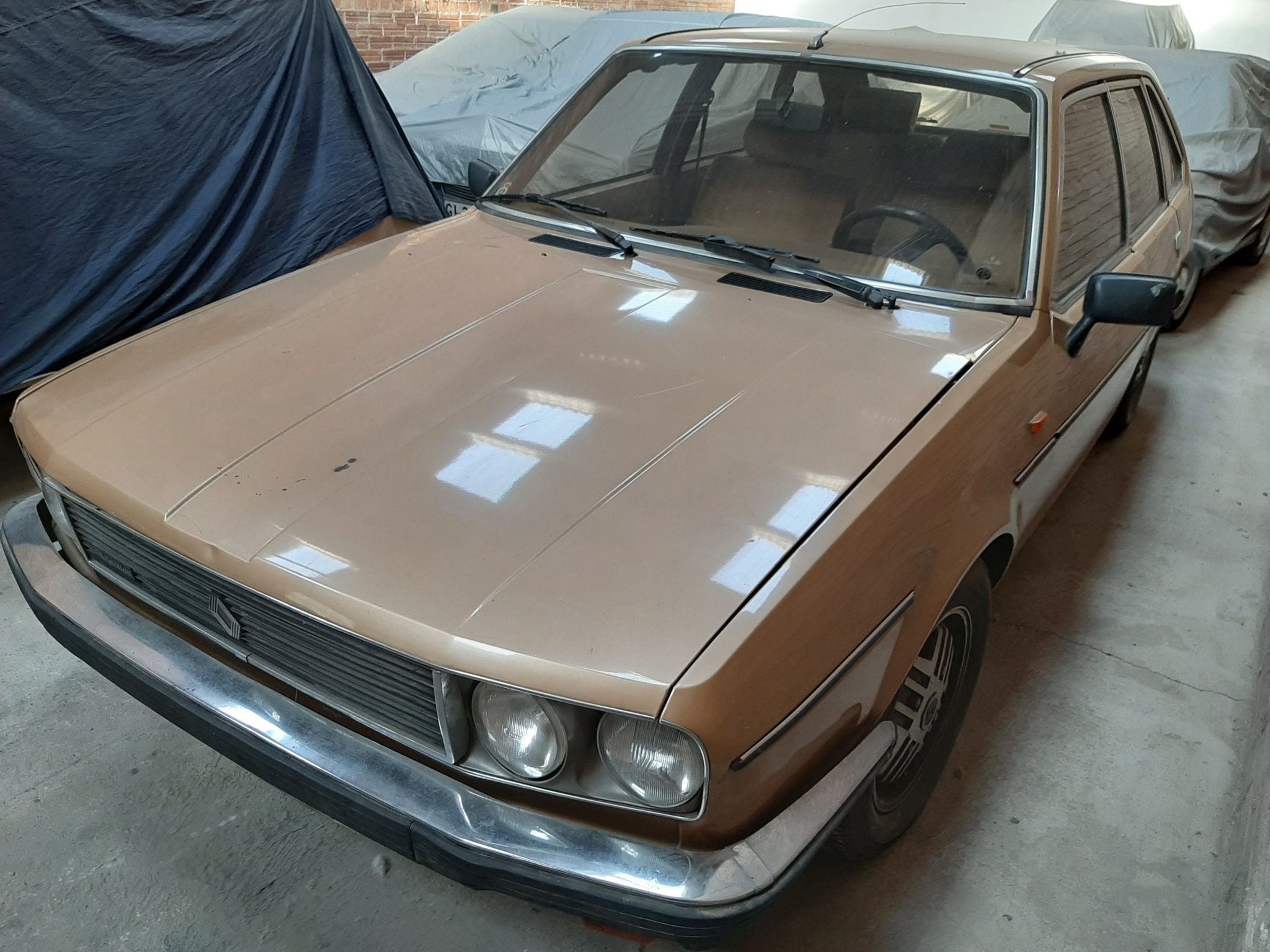 renault 30 (3) Automòbils PLANA