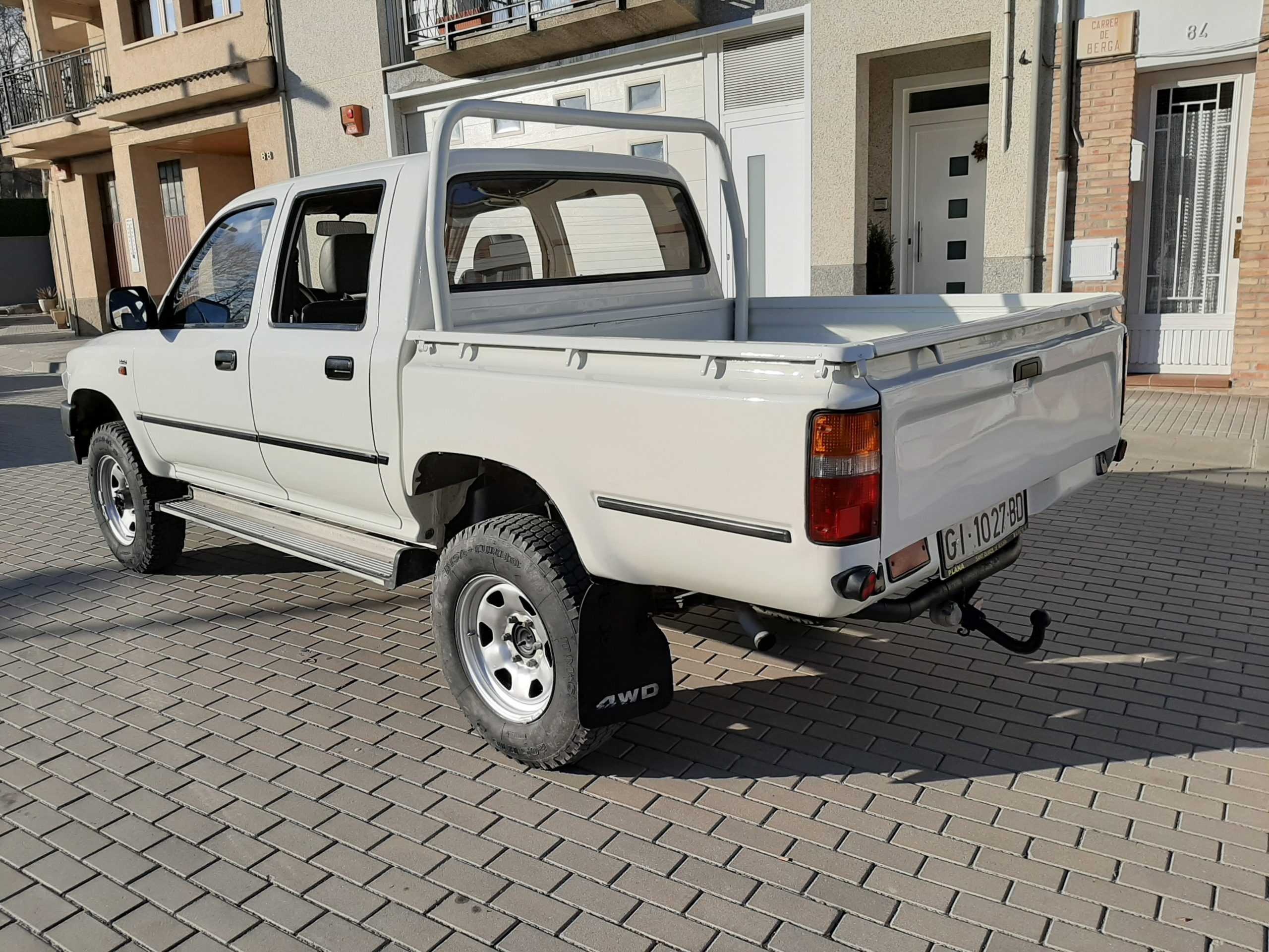 Toyota hilux 5 поколение