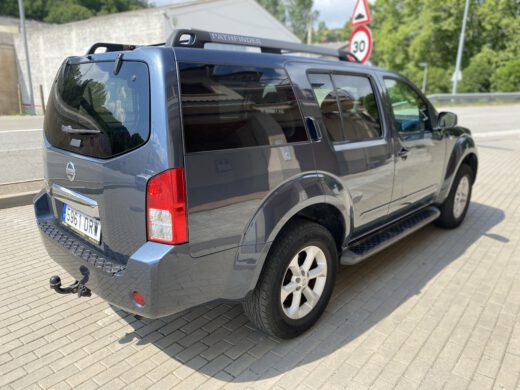 NISSAN PATHFINDER - Imagen 3