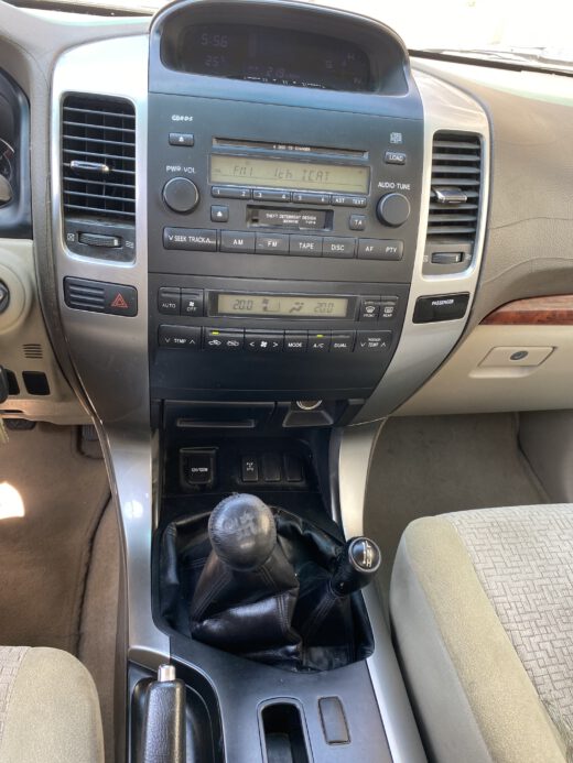 TOYOTA LAND CRUISER - Imagen 6
